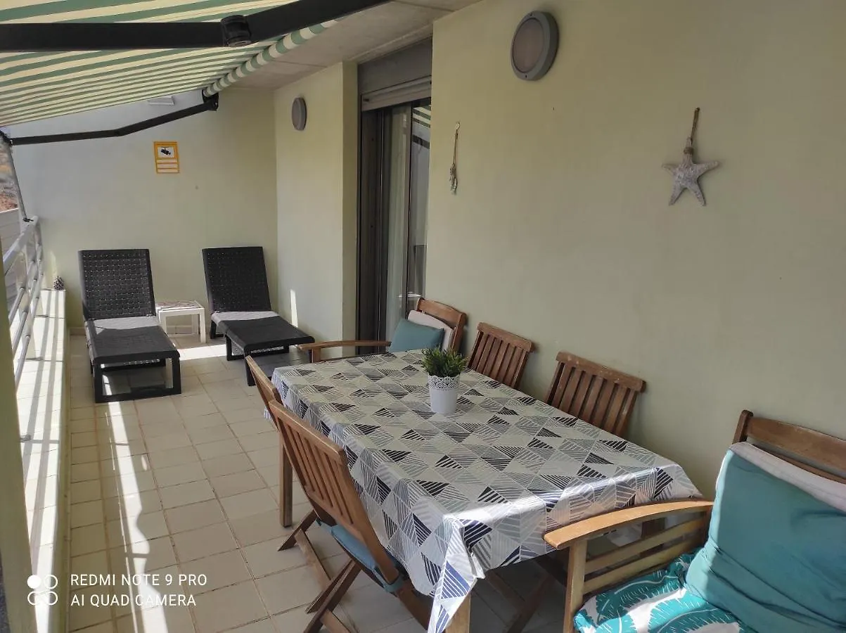 Apartamento Playa El Medano Con Terrazas, Vistas, Garaje Y Trastero, En La Gaviota, 36, Zona Wind Surf location